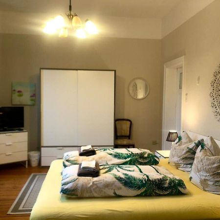 Villa Hanseart Luebeck - Privatzimmer In Zentraler Lage Εξωτερικό φωτογραφία