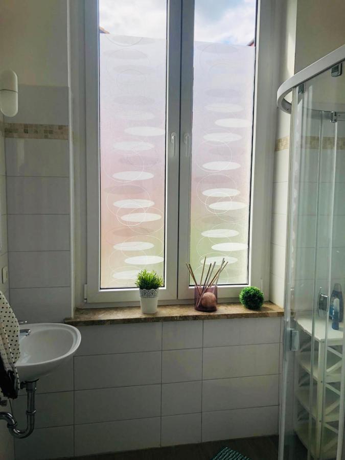 Villa Hanseart Luebeck - Privatzimmer In Zentraler Lage Εξωτερικό φωτογραφία