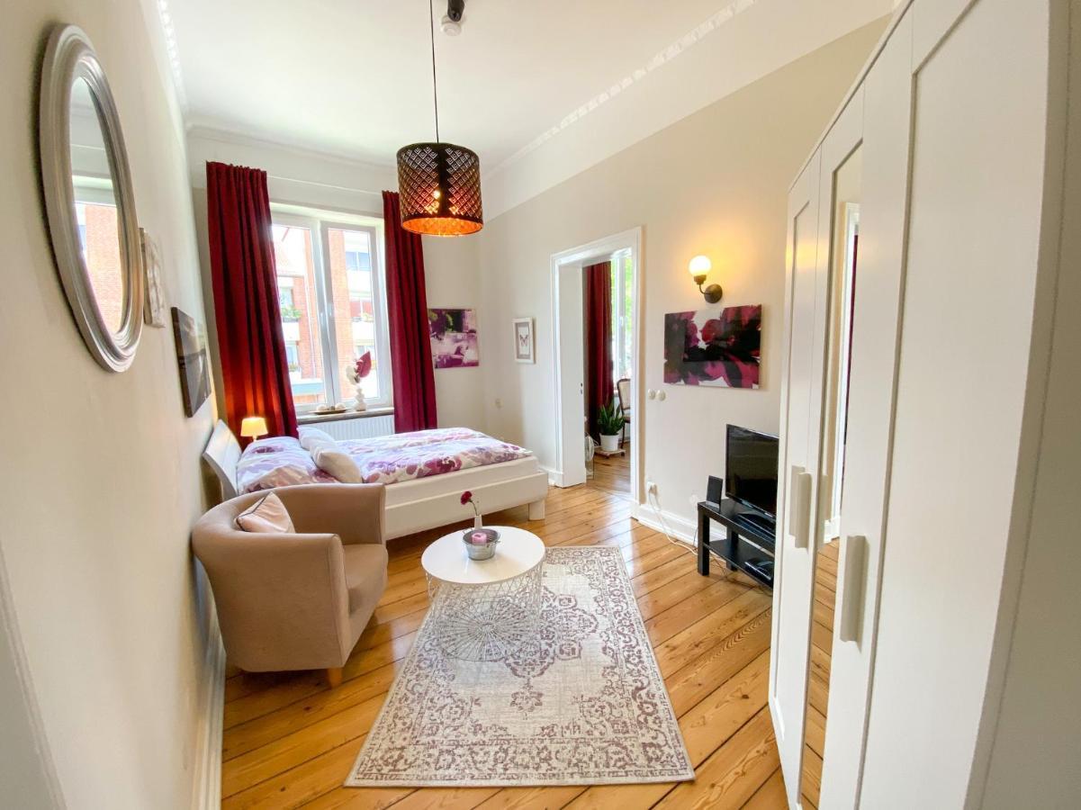 Villa Hanseart Luebeck - Privatzimmer In Zentraler Lage Εξωτερικό φωτογραφία
