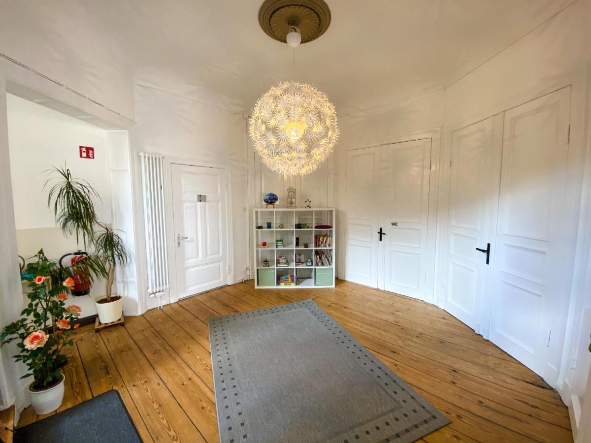 Villa Hanseart Luebeck - Privatzimmer In Zentraler Lage Εξωτερικό φωτογραφία