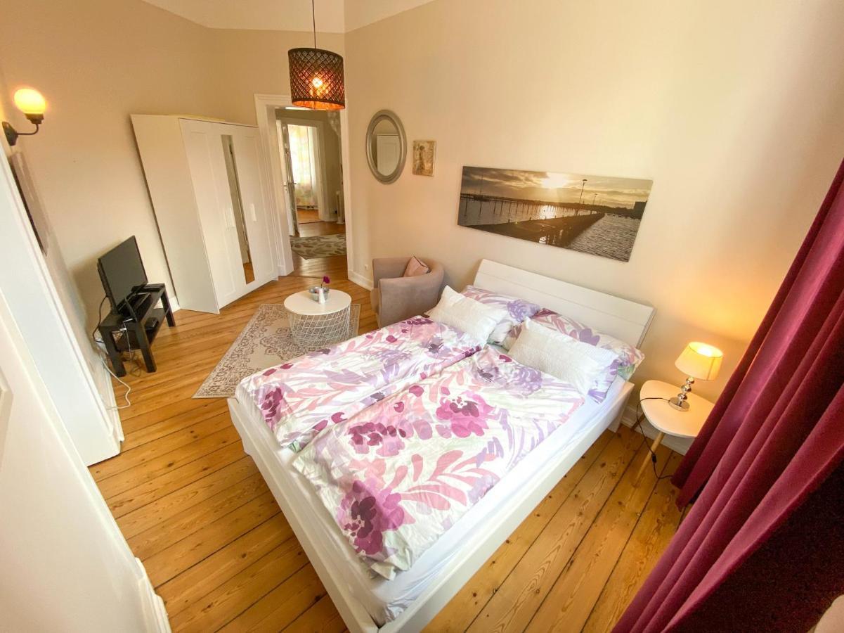 Villa Hanseart Luebeck - Privatzimmer In Zentraler Lage Εξωτερικό φωτογραφία