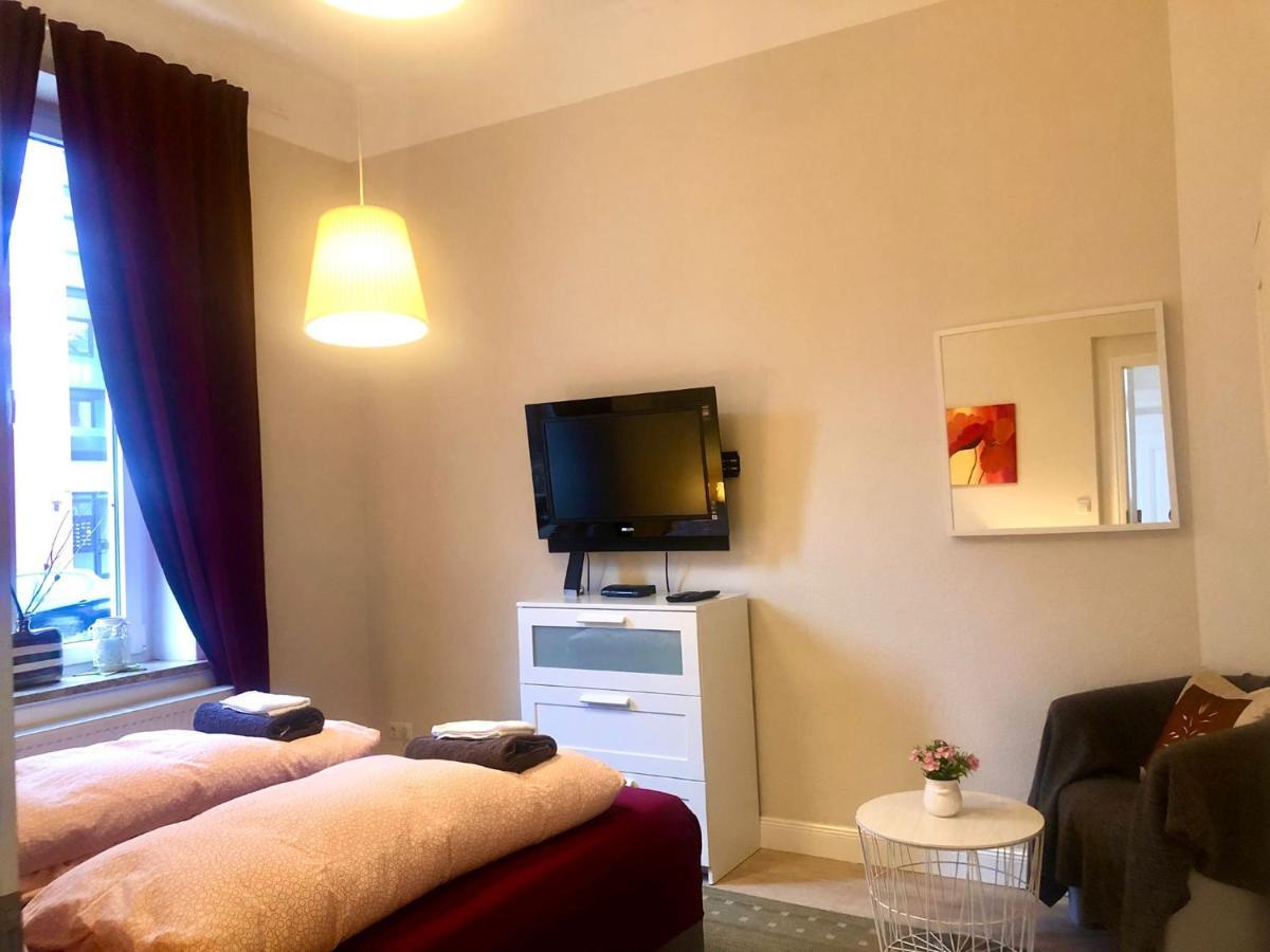 Villa Hanseart Luebeck - Privatzimmer In Zentraler Lage Εξωτερικό φωτογραφία